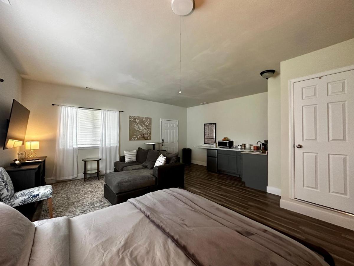 Sonia'S Guest Suite In Montesano-Gateway To Olympic National Park Extérieur photo